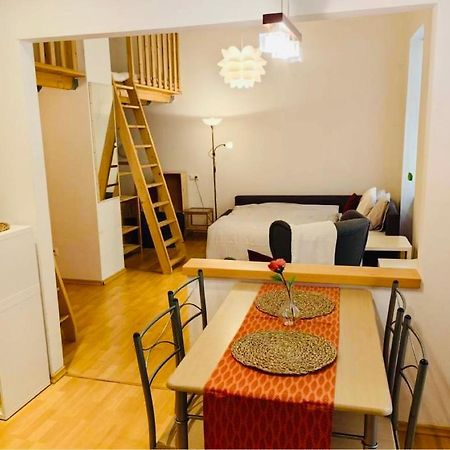 Downtown Apartment Bianca Bratislava Dış mekan fotoğraf